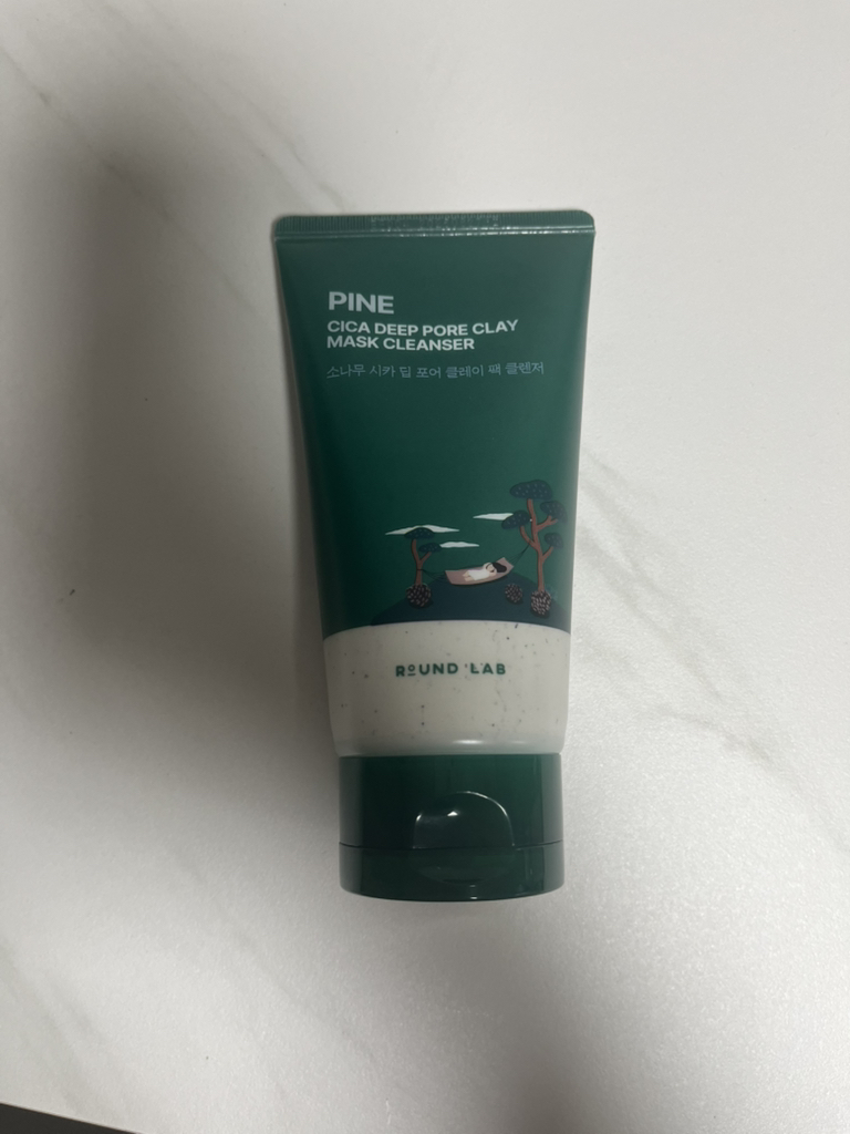 ROUNDLAB Pine Sika Deep Pore Clay Pack Limpiador review image