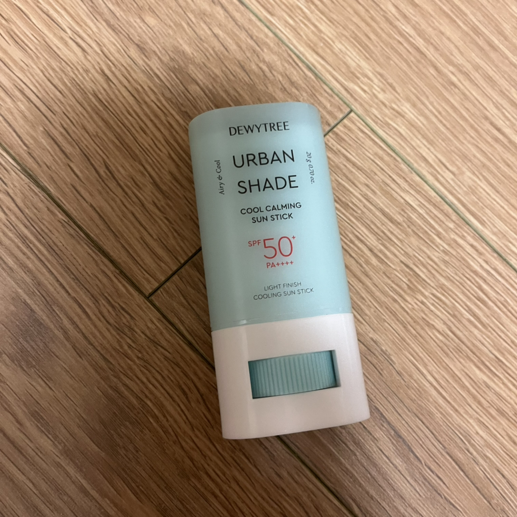 DEWYTREE Barra solar Urban Shades Cool Charming [SPF50+/PA++++] review image