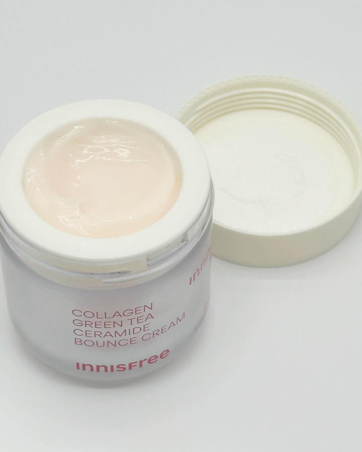INNISFREE Crema Barrera Reafirmante Colágeno Té Verde Ceramida review image