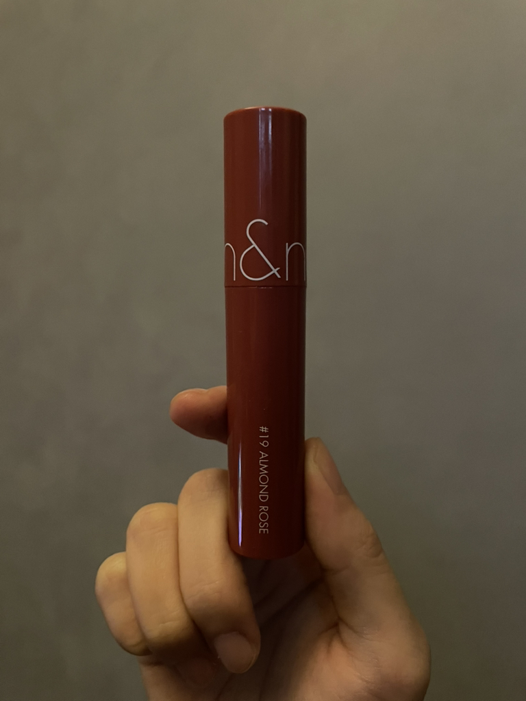 롬앤 (ROMAND) 쥬시 래스팅 틴트 [19 아몬드로즈] review image