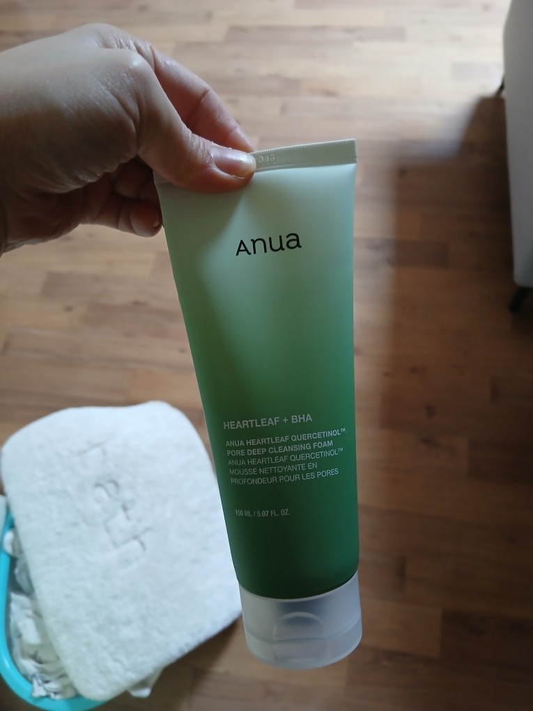 Anua Fishweed Quercetinol™ Espuma Limpiadora Profunda de Poros review image