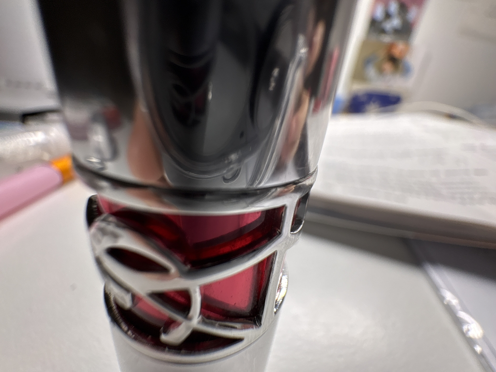 입생로랑뷰티 (YVESSAINTLAURENTBEAUTY) 캔디 글레이즈 컬러밤 [13 플래싱로제] review image