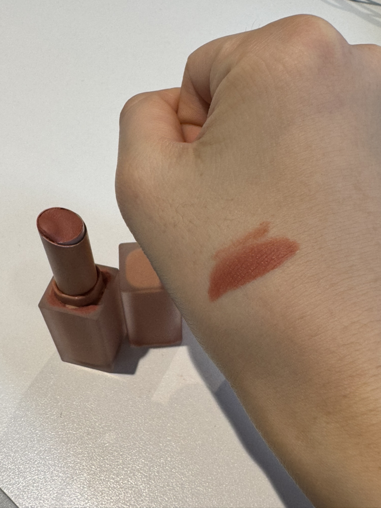 롬앤 (ROMAND) 제로 매트 립스틱 [21 스모크드베이지] review image