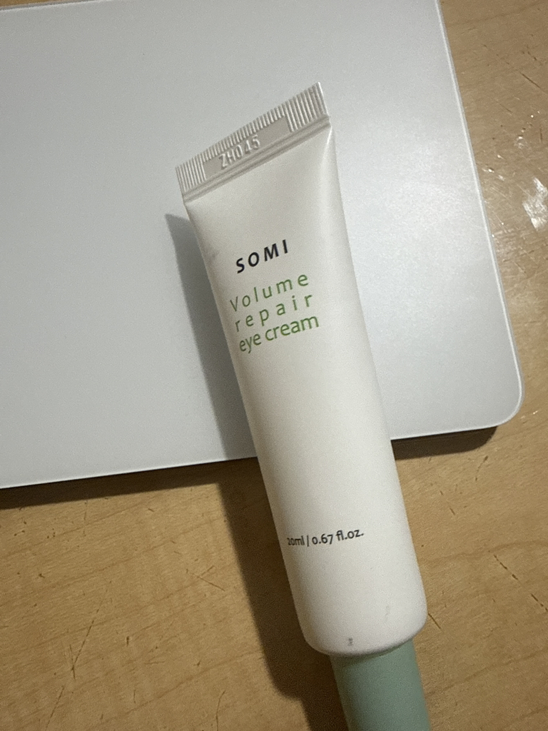 소미 (SOMI) 볼륨 리페어 아이크림 review image
