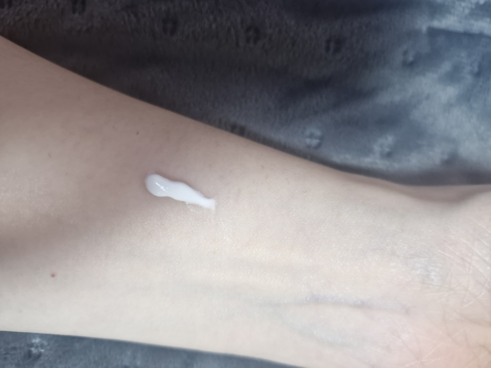 W.피부연구소 (W.SKINLABORATORY) 트리플케어 선크림 [SPF50+/PA++++] review image