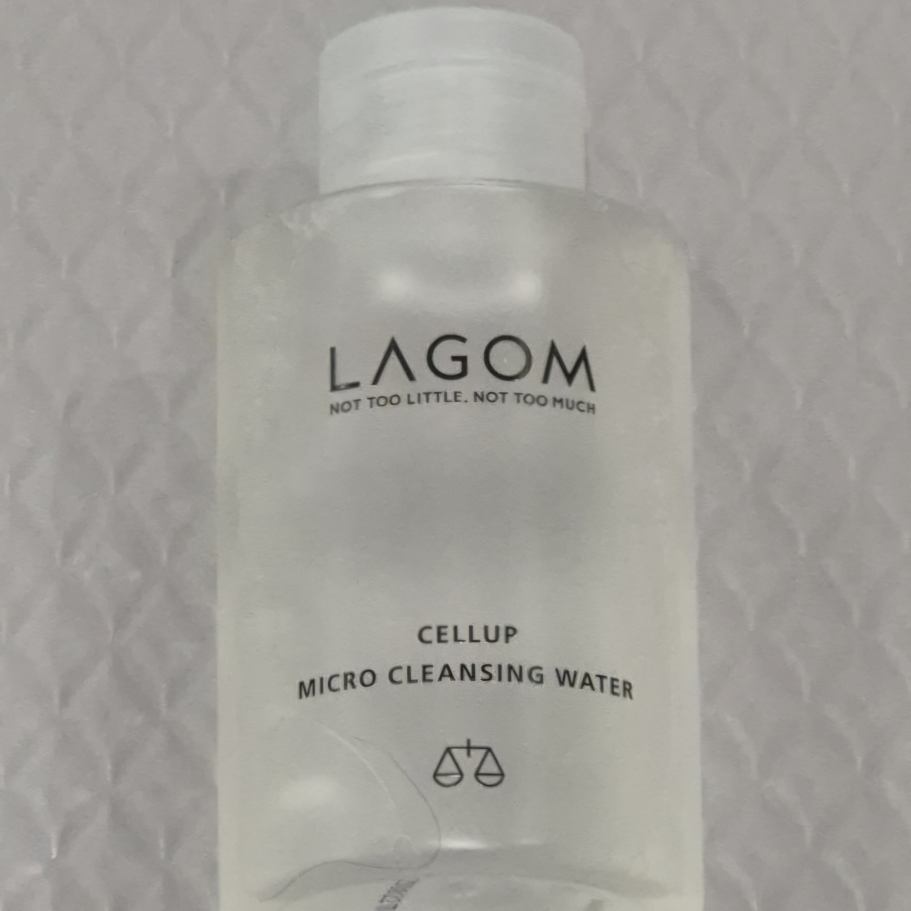 라곰 (LAGOM) 셀럽 마이크로 클렌징 워터 review image