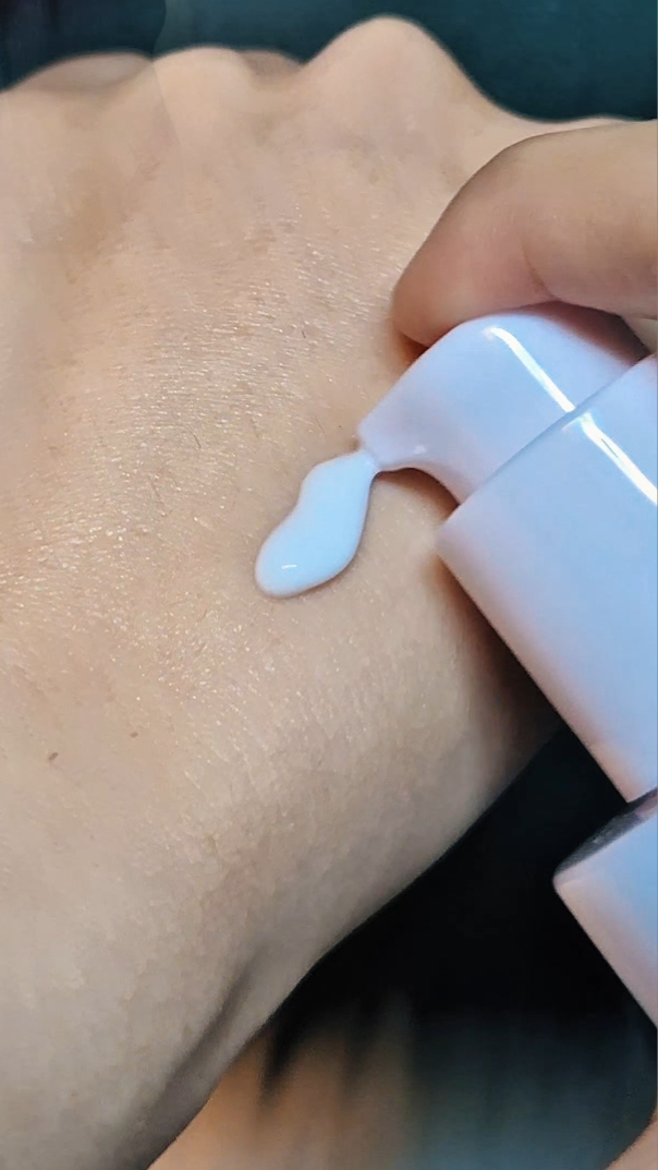 마몽드 (Mamonde) 프로바이오틱스 세라마이드 에멀전 review image