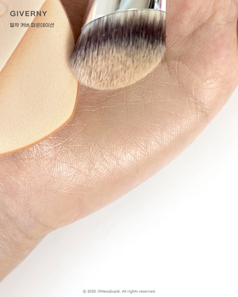 지베르니 (GIVERNY) 밀착 커버 파운데이션 [SPF30/PA++] [21호 라이트 베이지] review image