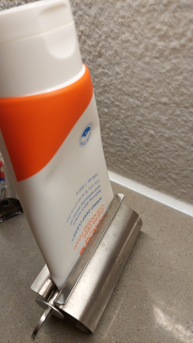 瑷丝特兰 特拉克尼365深层清洁洗面奶 review image