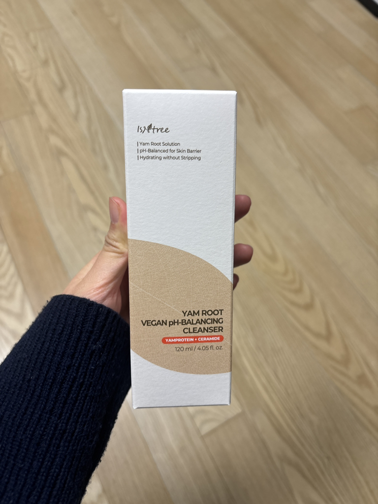 이즈앤트리 (IsNtree) 참마 비건 약산성 클렌저 review image