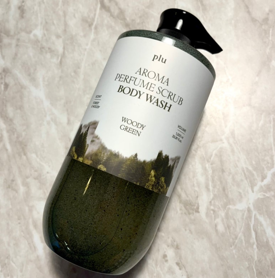 플루 (Plu) 아로마 퍼퓸 스크럽 바디워시 우디 그린 review image