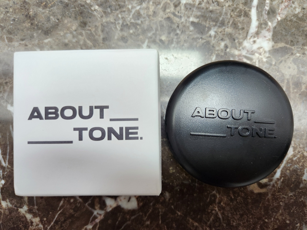 어바웃톤 (ABOUT_TONE.) 블러 파우더 팩트 [02 라이트] review image