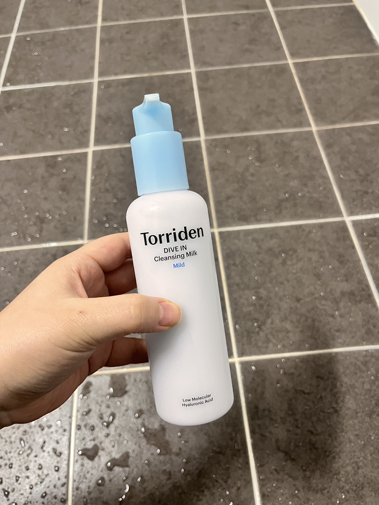토리든 (Torriden) 다이브인 저분자 히알루론산 클렌징밀크 review image