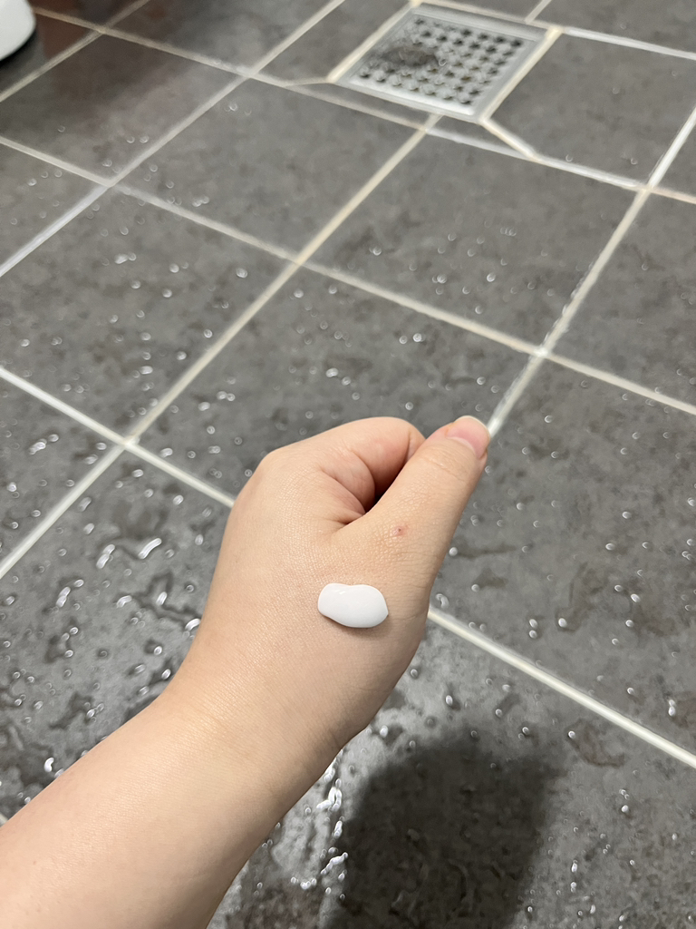 토리든 (Torriden) 다이브인 저분자 히알루론산 클렌징밀크 review image