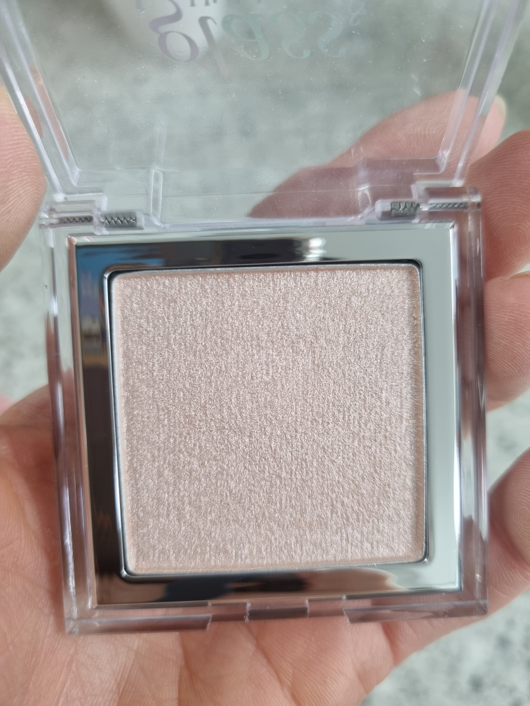 클리오 (CLIO) 글래스 앤 하이라이터 [2호 말랑반죽] review image