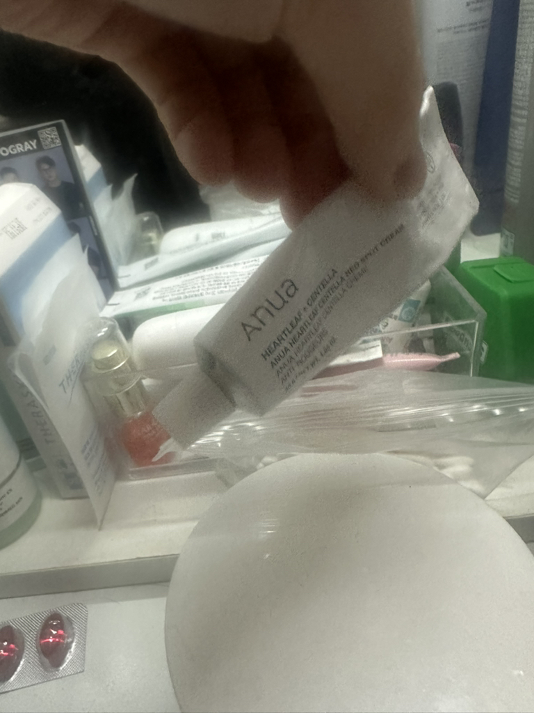 아누아 (Anua) 어성초 센텔라 레드 스팟 크림 review image