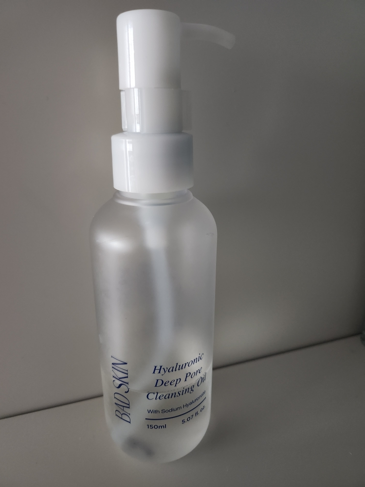 BADSKIN Hyaluronic Deep Pore Cleansing Oil review image