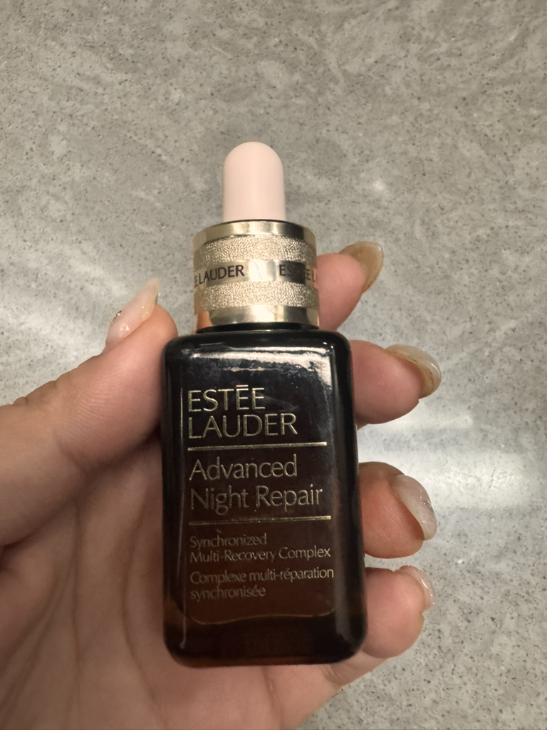 에스티로더 (ESTEELAUDER) 어드밴스드 나이트 리페어 review image