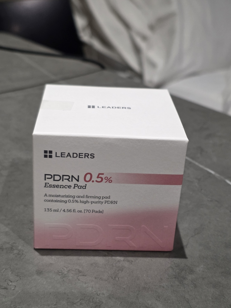 리더스 (LEADERS) PDRN 0.5% 에센스 패드 review image