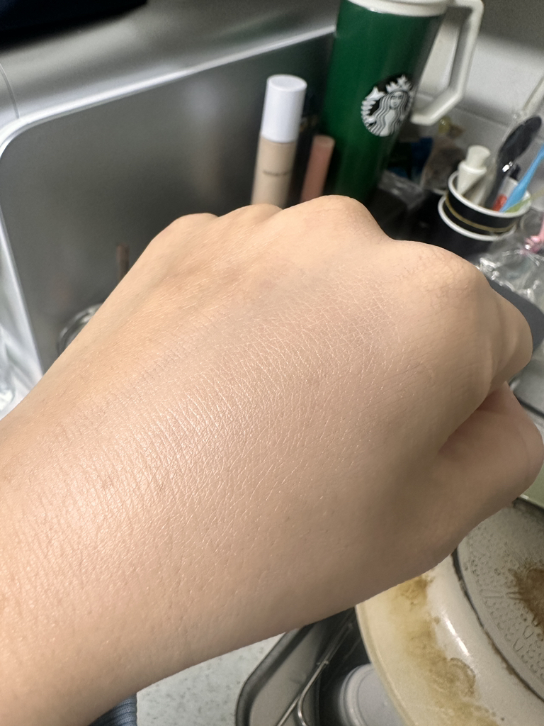 네이처리퍼블릭 (NATUREREPUBLIC) 프로방스 에어 스킨 핏 원데이 래스팅 파운데이션 [SPF30/PA++] [P21 로지바닐라] review image