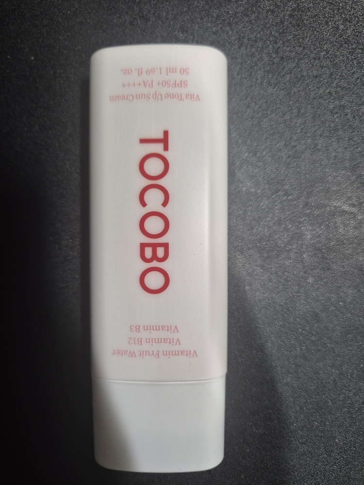 토코보 (TOCOBO) 비타 톤업 선 크림 [SPF50+/PA++++] review image