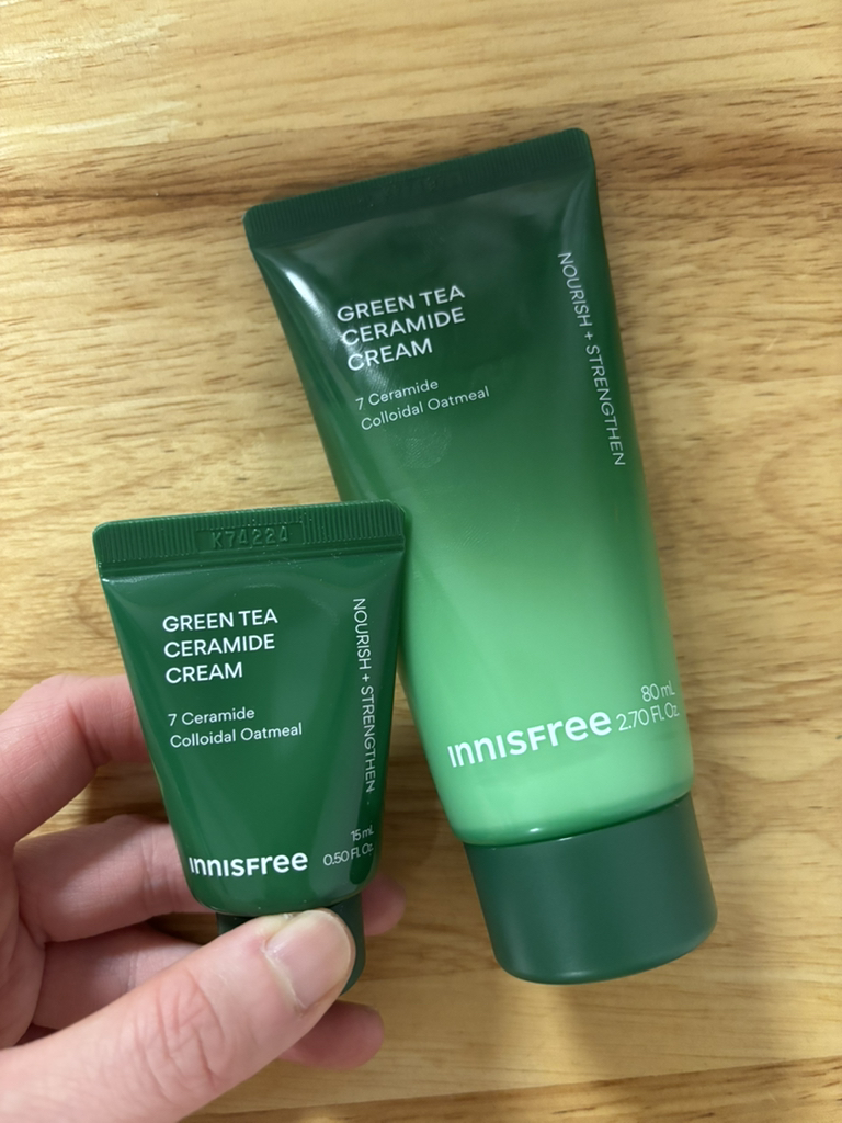 INNISFREE Crema hidratante de manteca de té verde review image