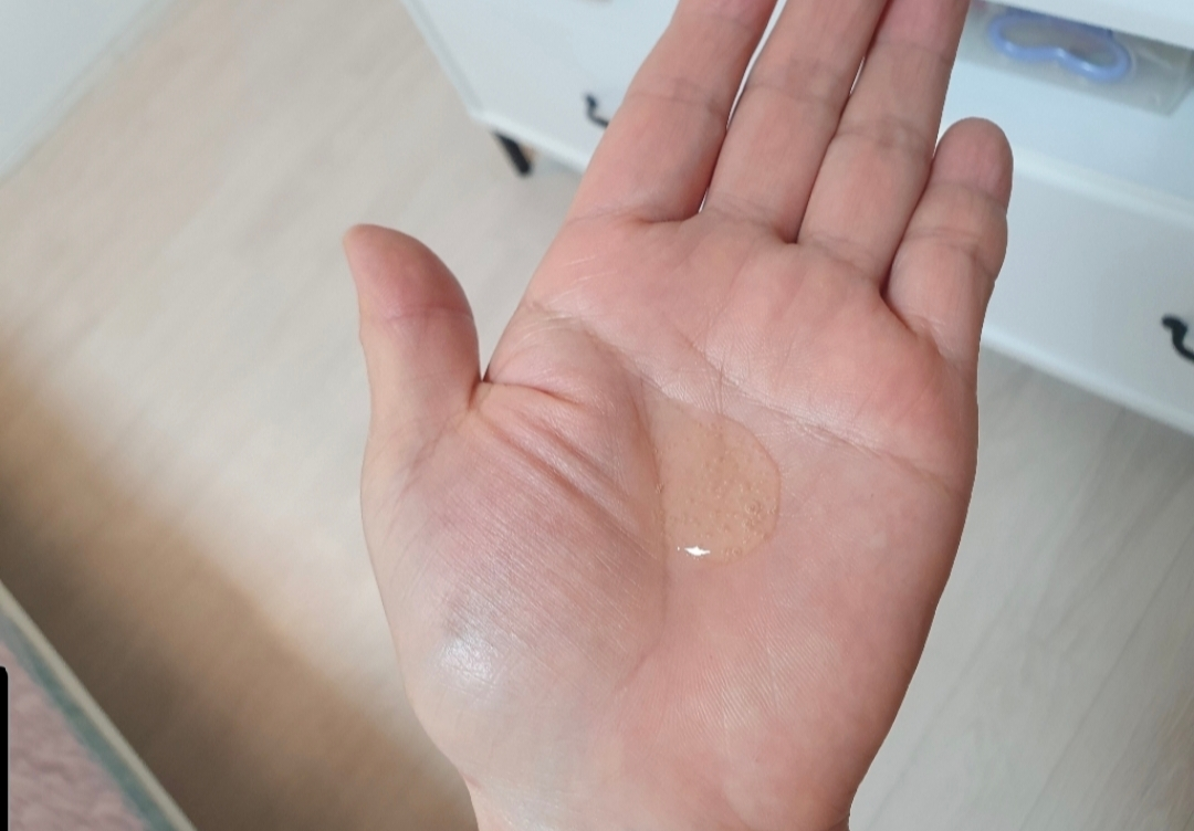 달바 (d'Alba) 비타 토닝 세럼 토너 review image