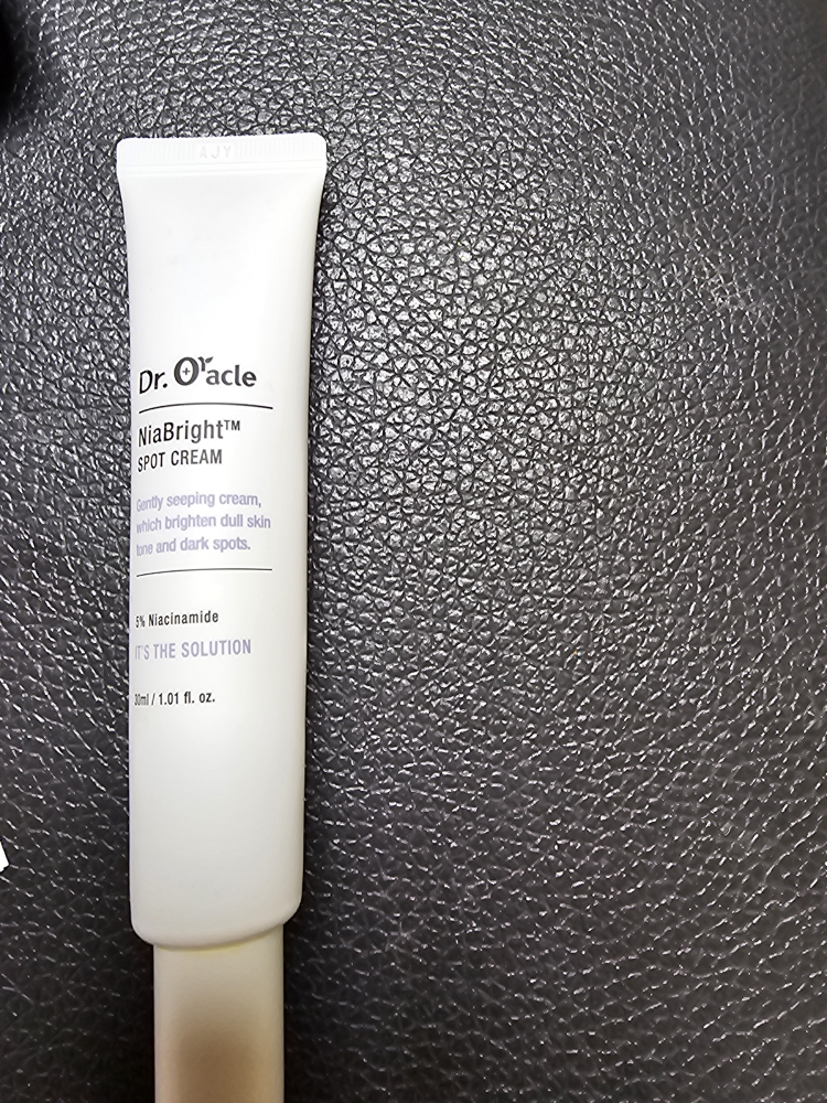 닥터오라클 (Dr.Oracle) 나이아브라이트™ 기미 스팟 크림 review image
