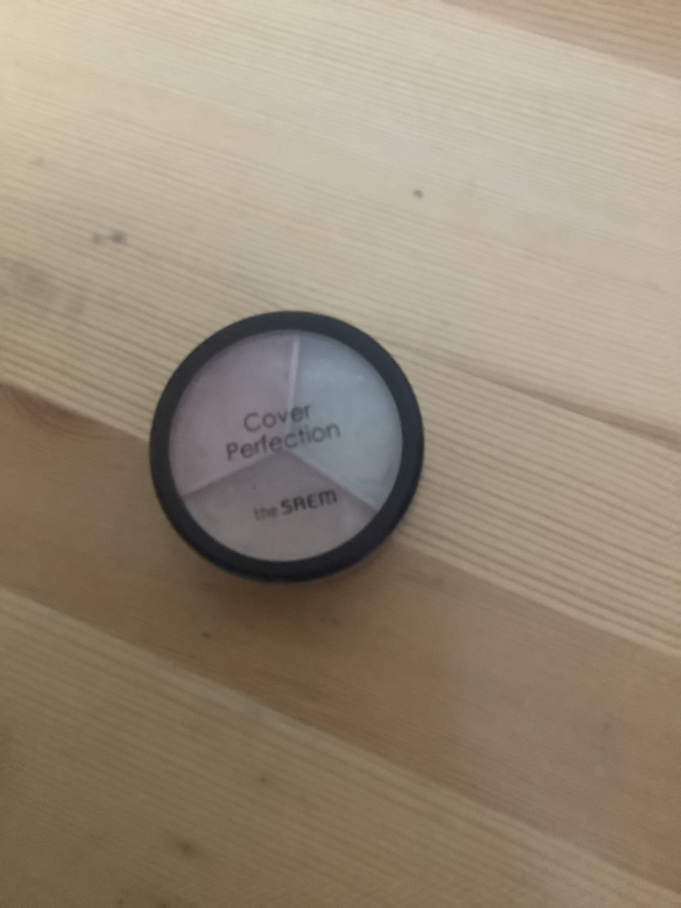 theSAEM Corrector Cover Perfection Triple Pod [01 Correct Beige] review image