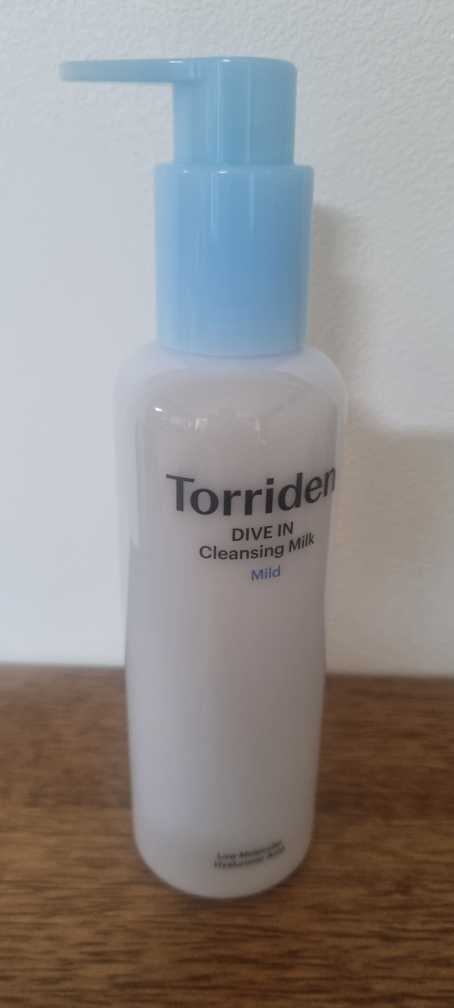 토리든 (Torriden) 다이브인 저분자 히알루론산 클렌징밀크 review image