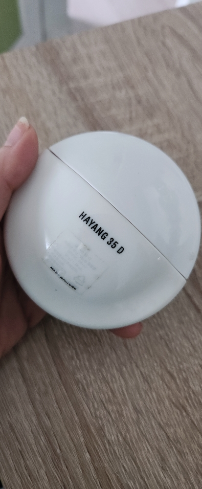 테 (Te') 하양 35 디 [SPF35/PA++] review image