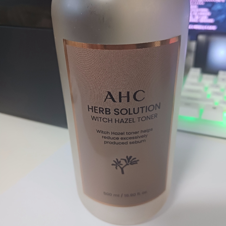 AHC (에이에이치씨) 허브 솔루션 토너 [위치하젤] review image
