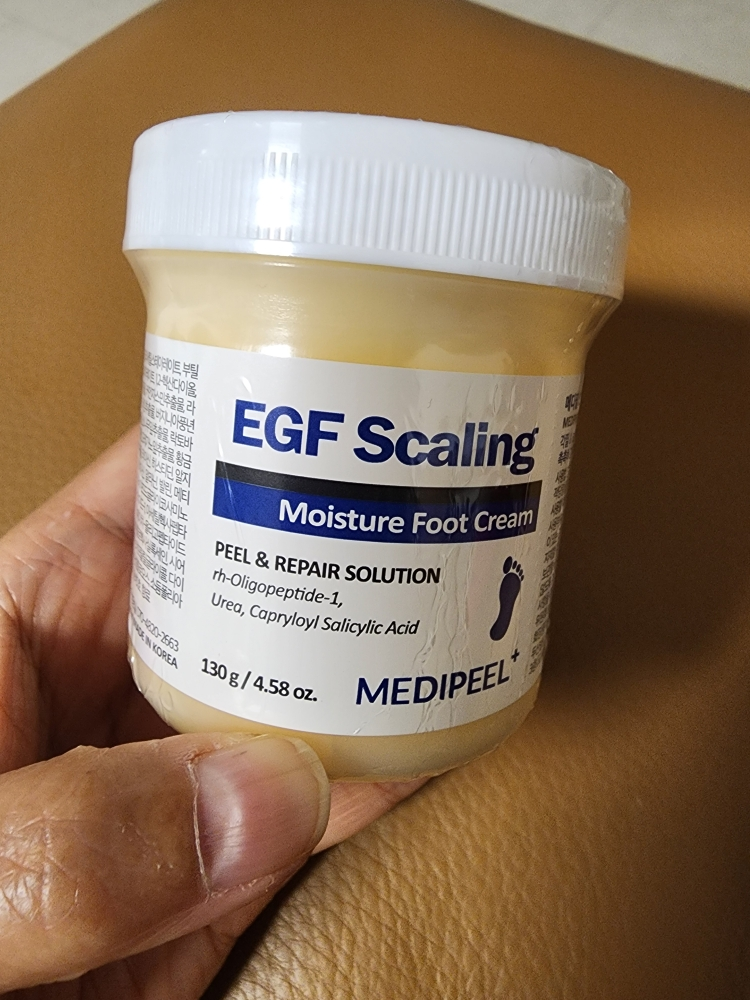 메디필 (MEDIPEEL) EGF 스케일링 모이스처 풋 크림 review image