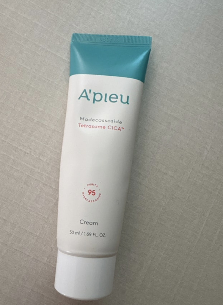 어퓨 (A'pieu) 마데카소사이드 테트라좀 시카 크림 review image