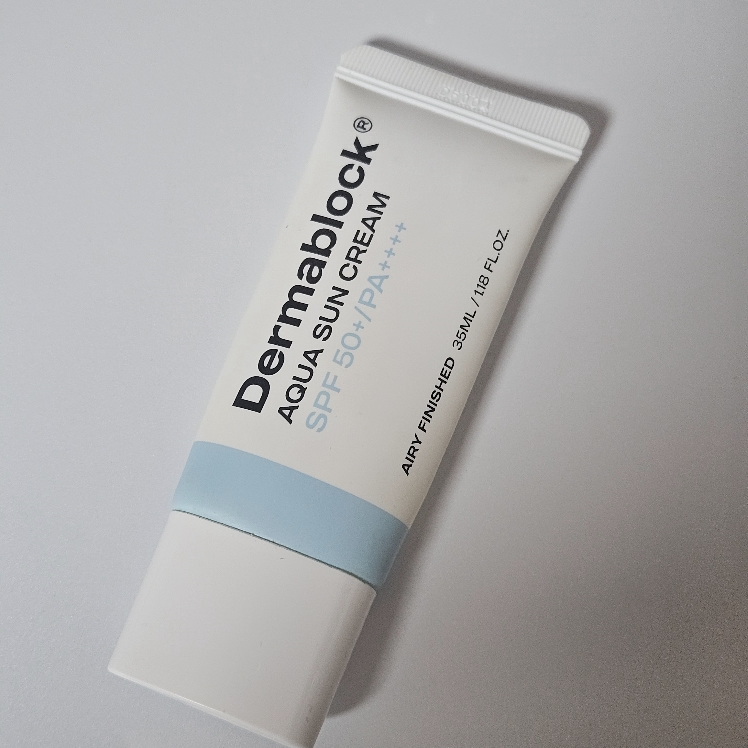 더마블록 (Dermablock®) 선크림 [SPF50+/PA++++] [수분] review image