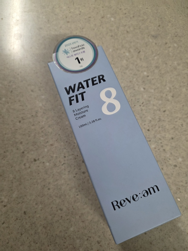 리브엠 (Reve:am) 워터핏 8중 수분착붙 크림 review image