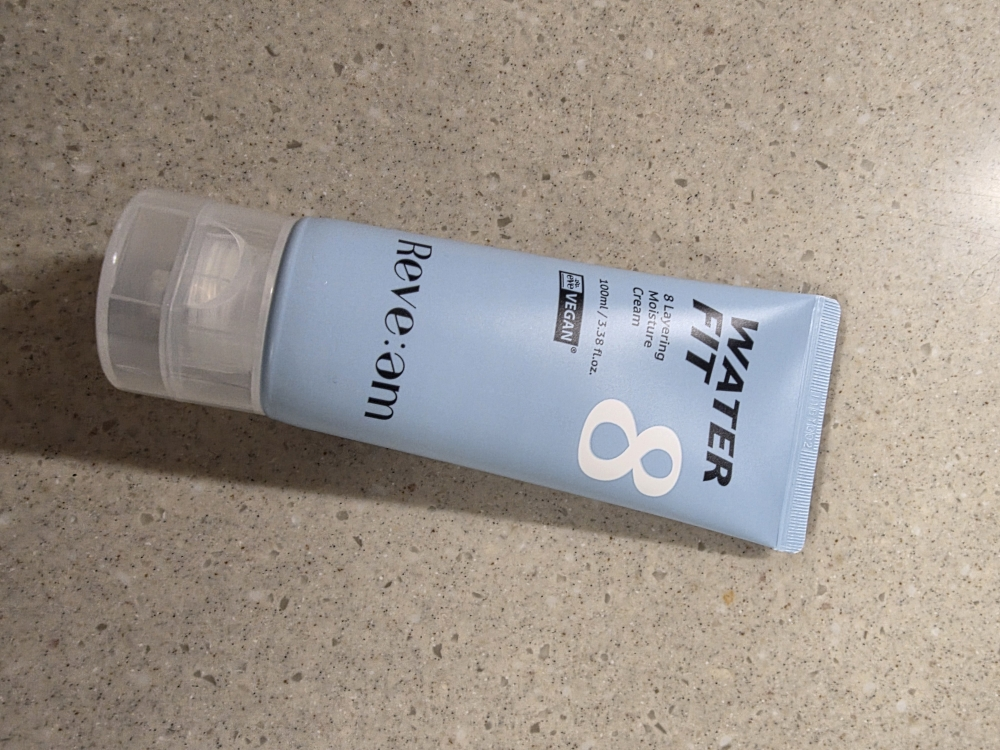 리브엠 (Reve:am) 워터핏 8중 수분착붙 크림 review image