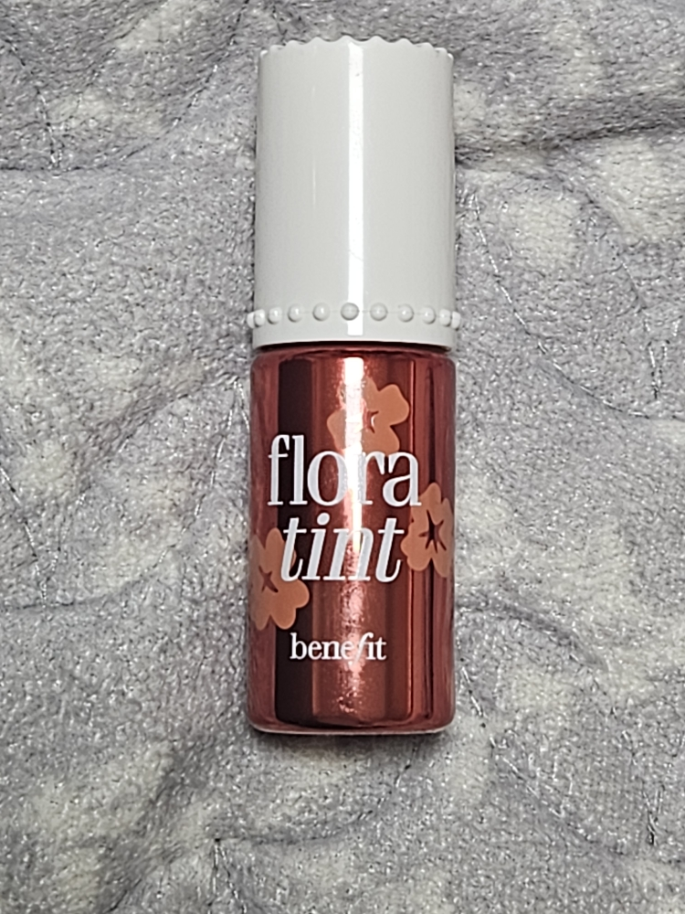 베네피트 (benefit) 플로라 틴트 review image