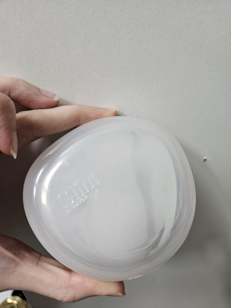 글린트바이비디보브 (GlintbyVDIVOV) 하이라이팅 쿠션 [SPF50+/PA++++] [21 페어핑크] review image