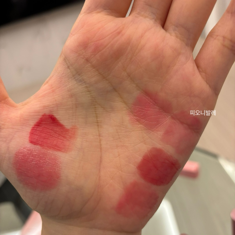 롬앤 (ROMAND) 글래스팅 컬러 글로스 [01 피오니발레] review image