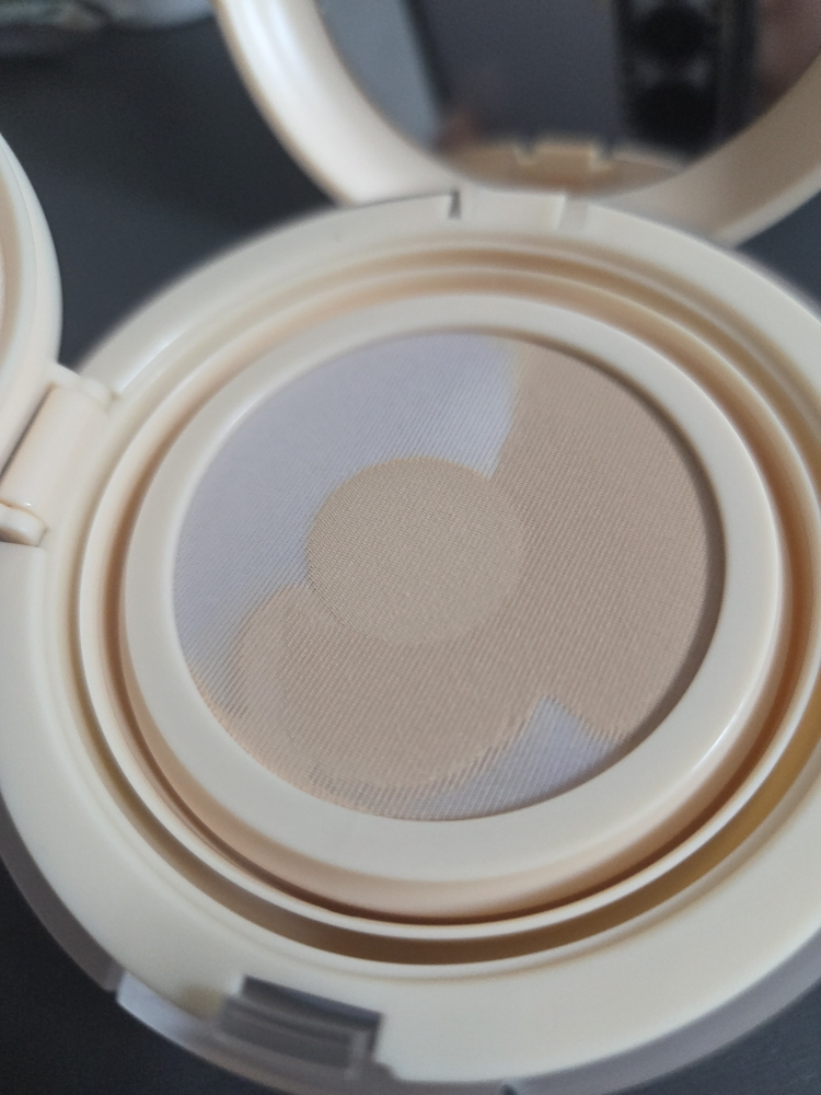 체이싱래빗 (CHASIN'RABBITS) 올어바웃 글로우 커버 쿠션 [SPF50+/PA++++][#웜 내추럴] review image