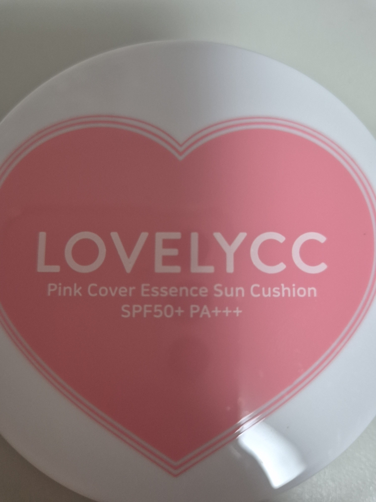 러블리씨씨 (LOVELYCC) 핑크 커버 에센스 선쿠션 [SPF50+/PA+++] [21호] review image
