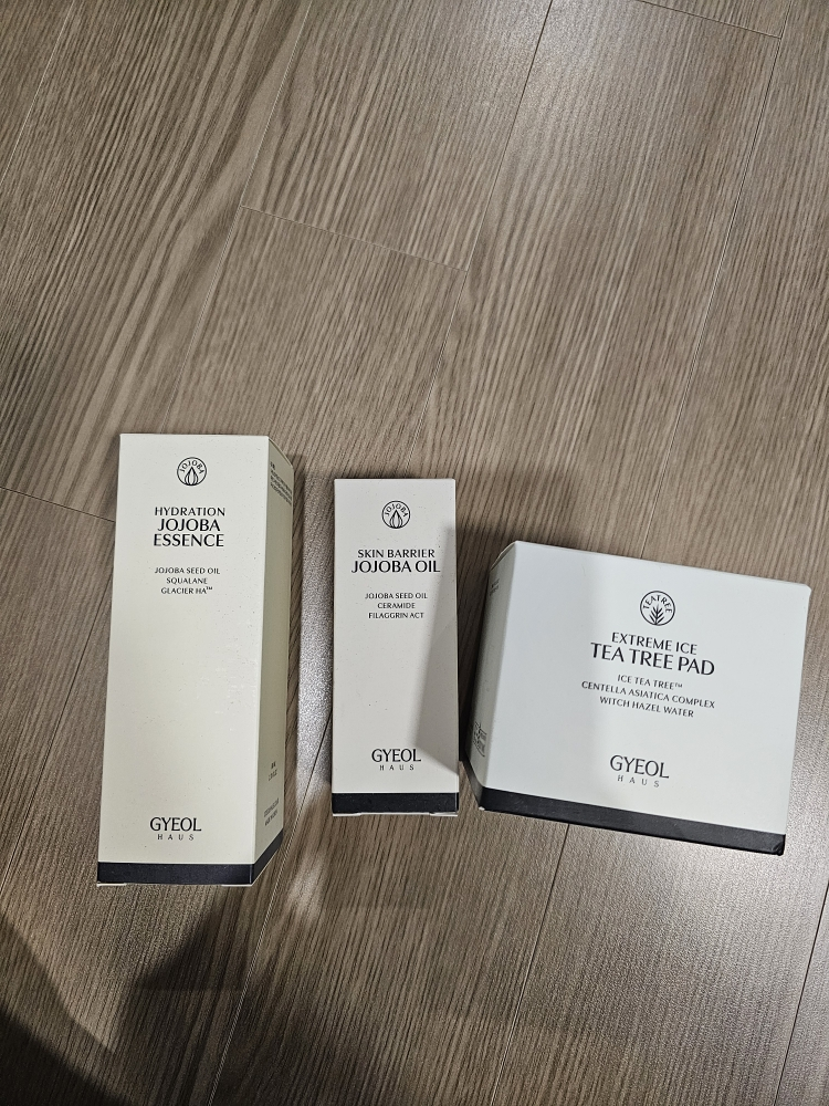 双层床房 滋养保湿芦荟精华 review image