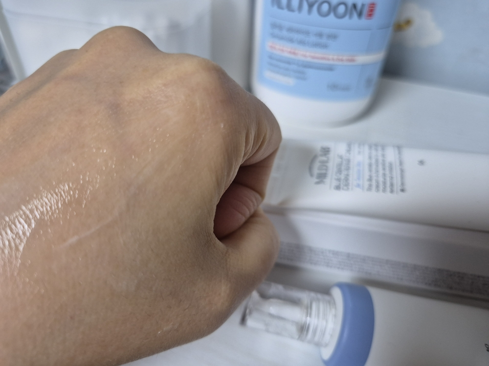 实验室 蓝色积雪草护肤霜 review image