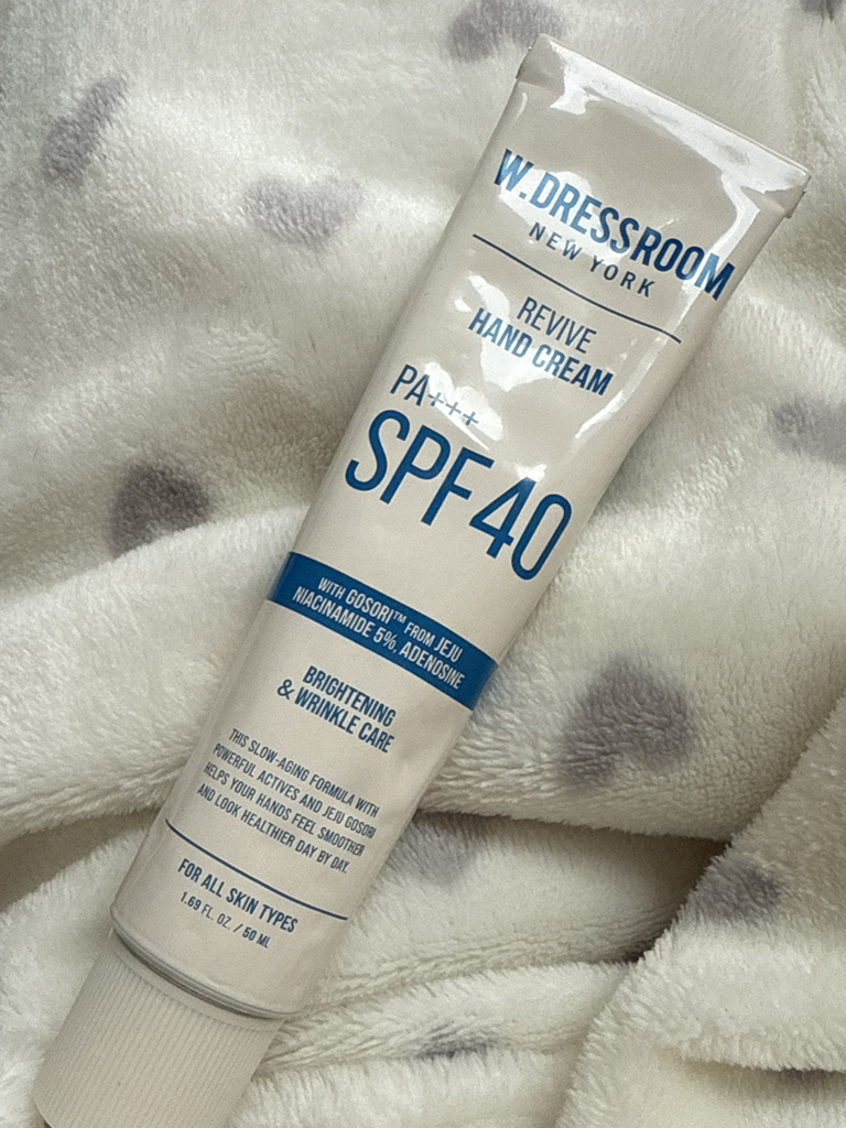 더블유드레스룸 (W.DRESSROOM) 리바이브 핸드크림 [SPF40/PA+++] review image