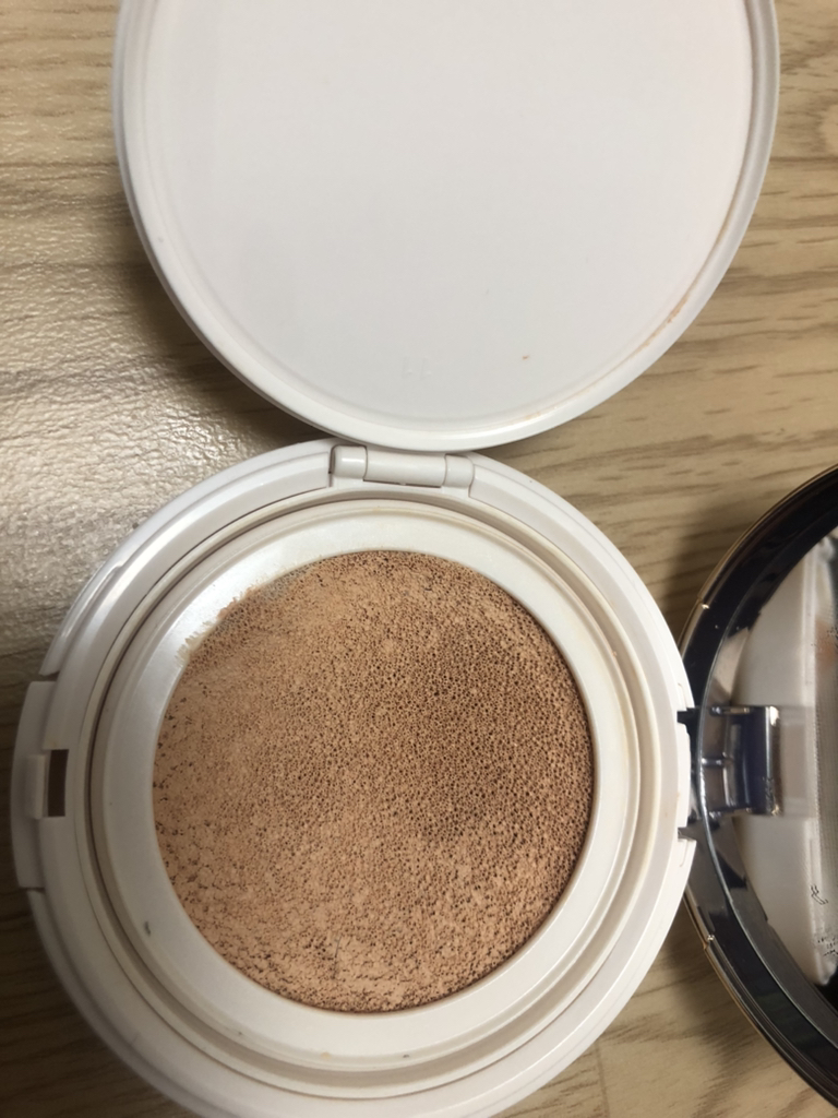 마르시끄 (MARSHIQUE) 세럼 글로우 톤업 선쿠션 [SPF50+/PA++++] review image