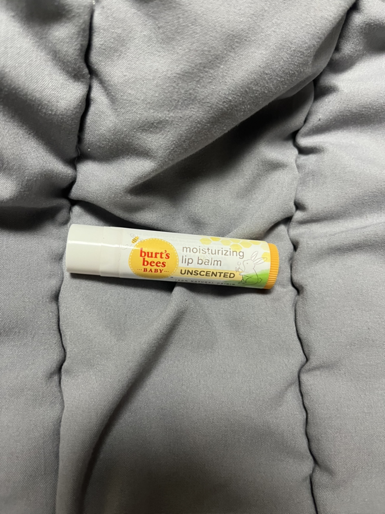 BURT'SBEES Bálsamo labial hidratante para bebés [Sin perfume] review image