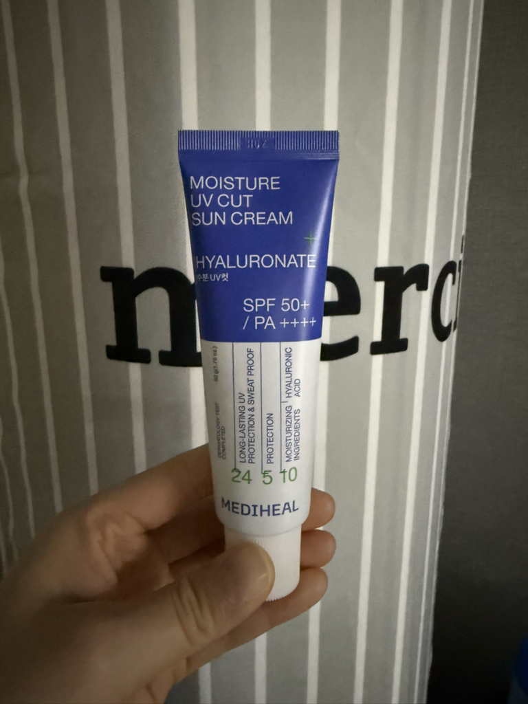 MEDIHEAL Protector solar hidratante UveeCut [SPF50+/PA++++] review image