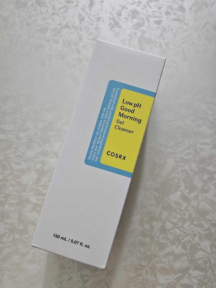 珂丝艾丝 弱酸性早安啫喱洁面乳 review image