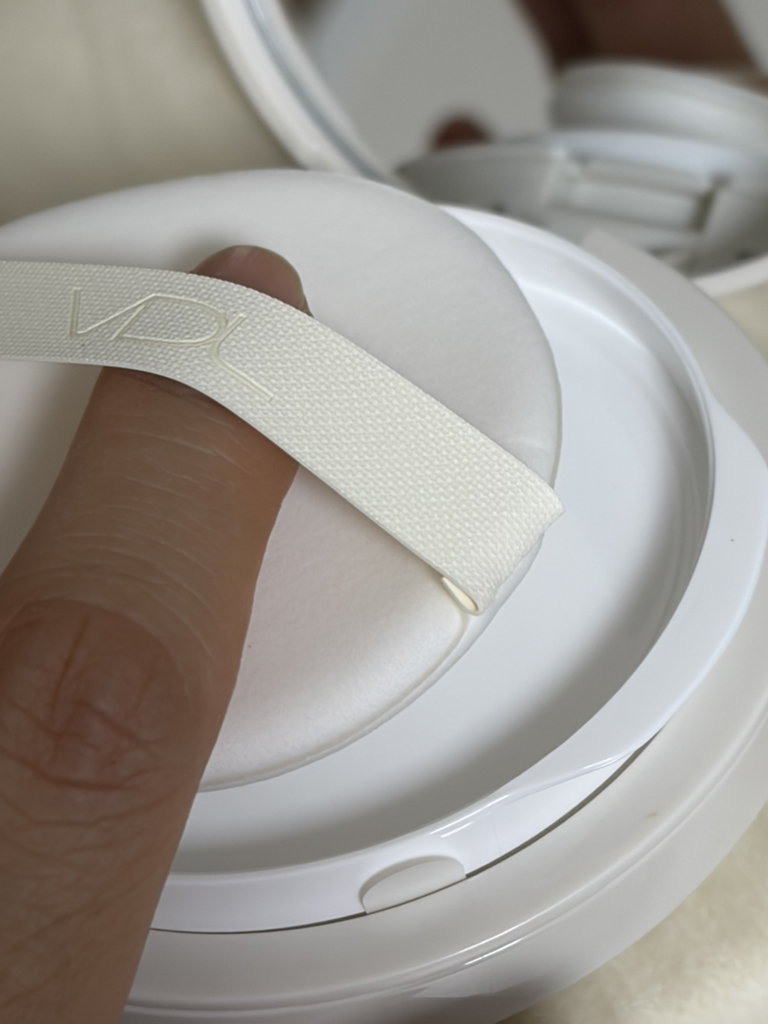 VDL (브이디엘) 커버스테인 하이커버 쿠션 [SPF35/PA++] [V02] review image